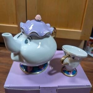Brand New Disney Mrs. Potts and Chip Tea Set